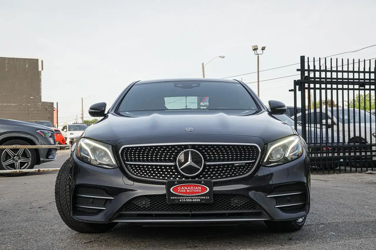 Mercedes-Benz E-Class fotografie Mercedes-Benz E-Class