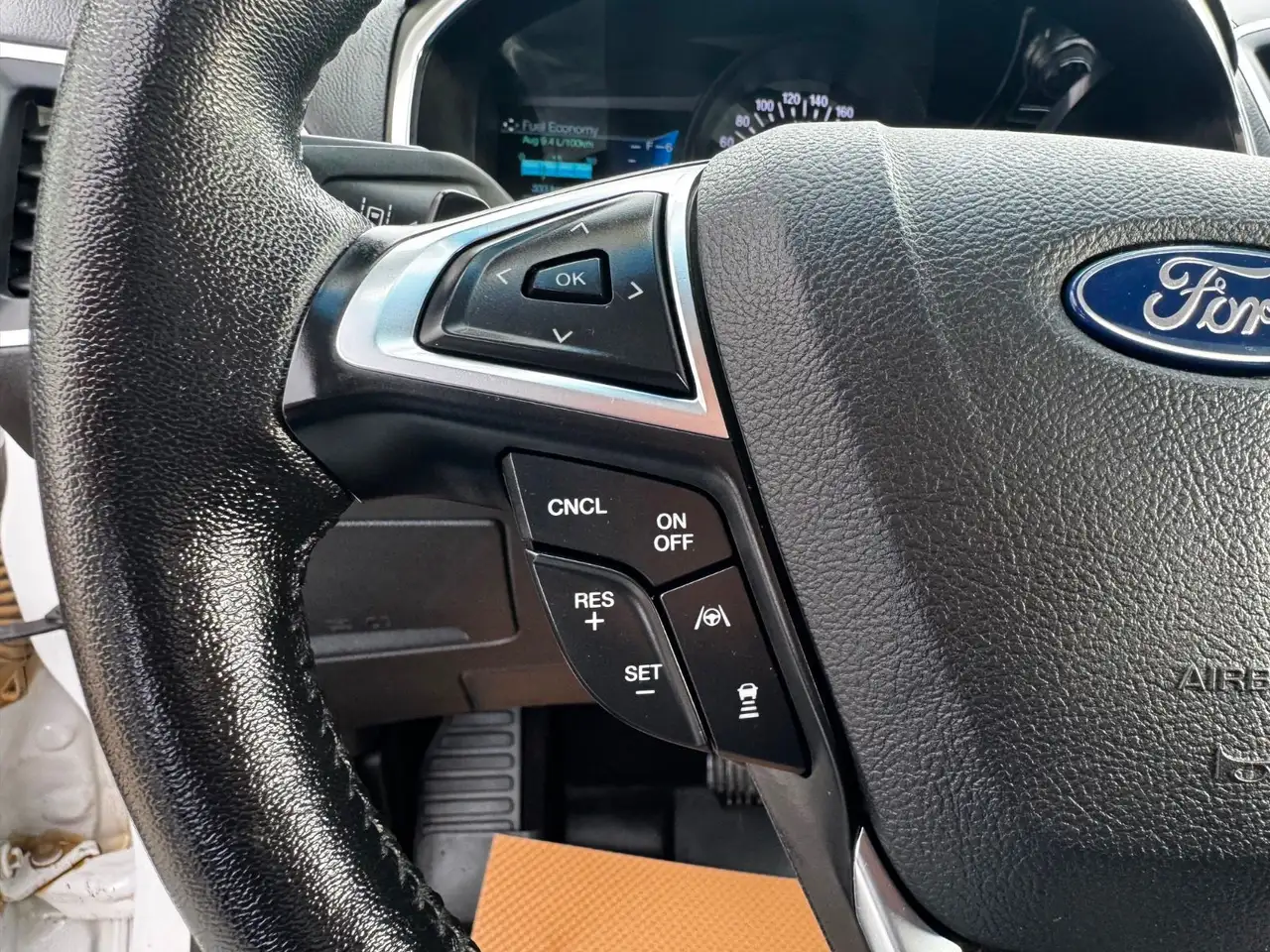 Ford Edge снимка Ford Edge