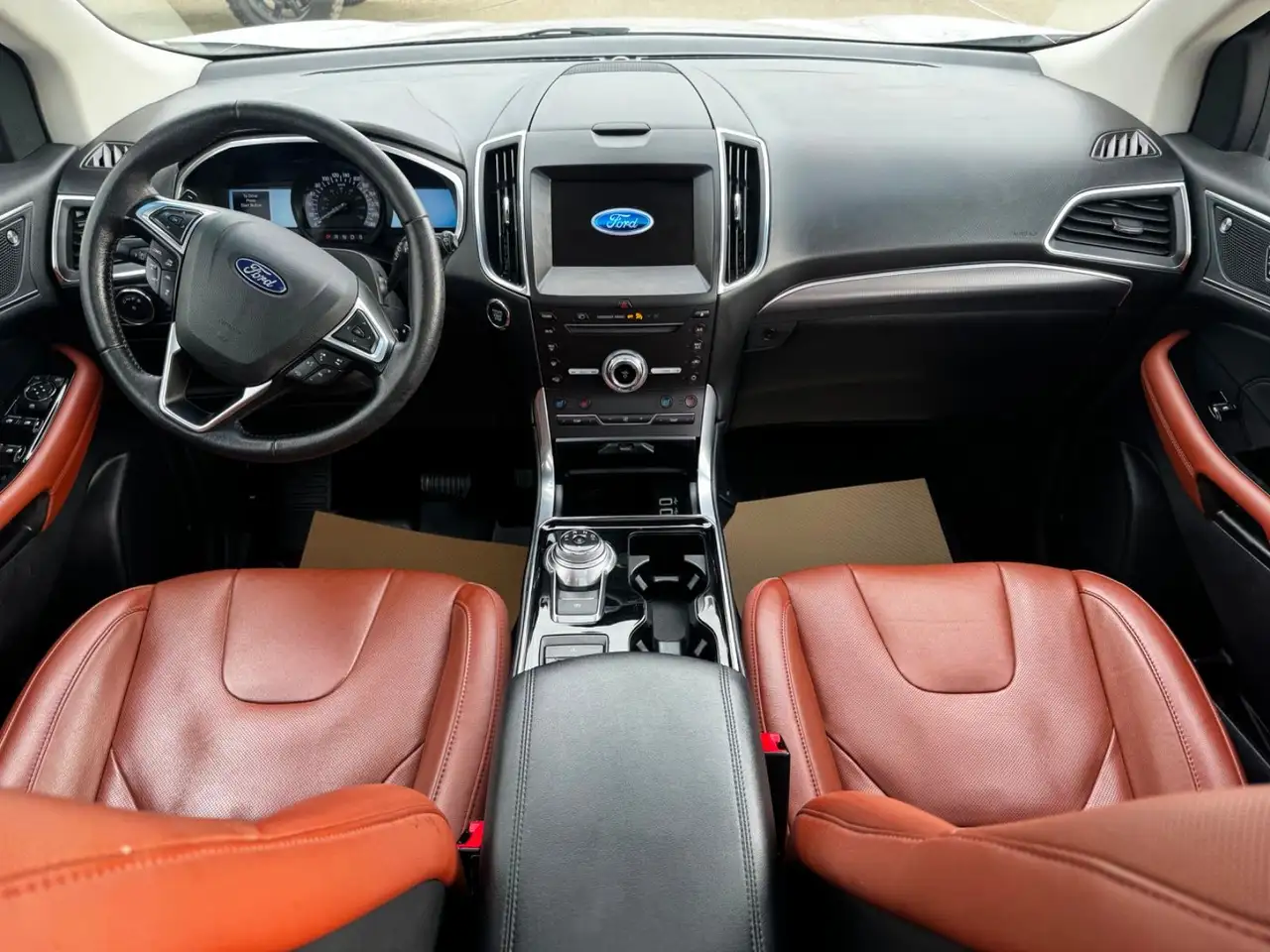 Ford Edge снимка Ford Edge