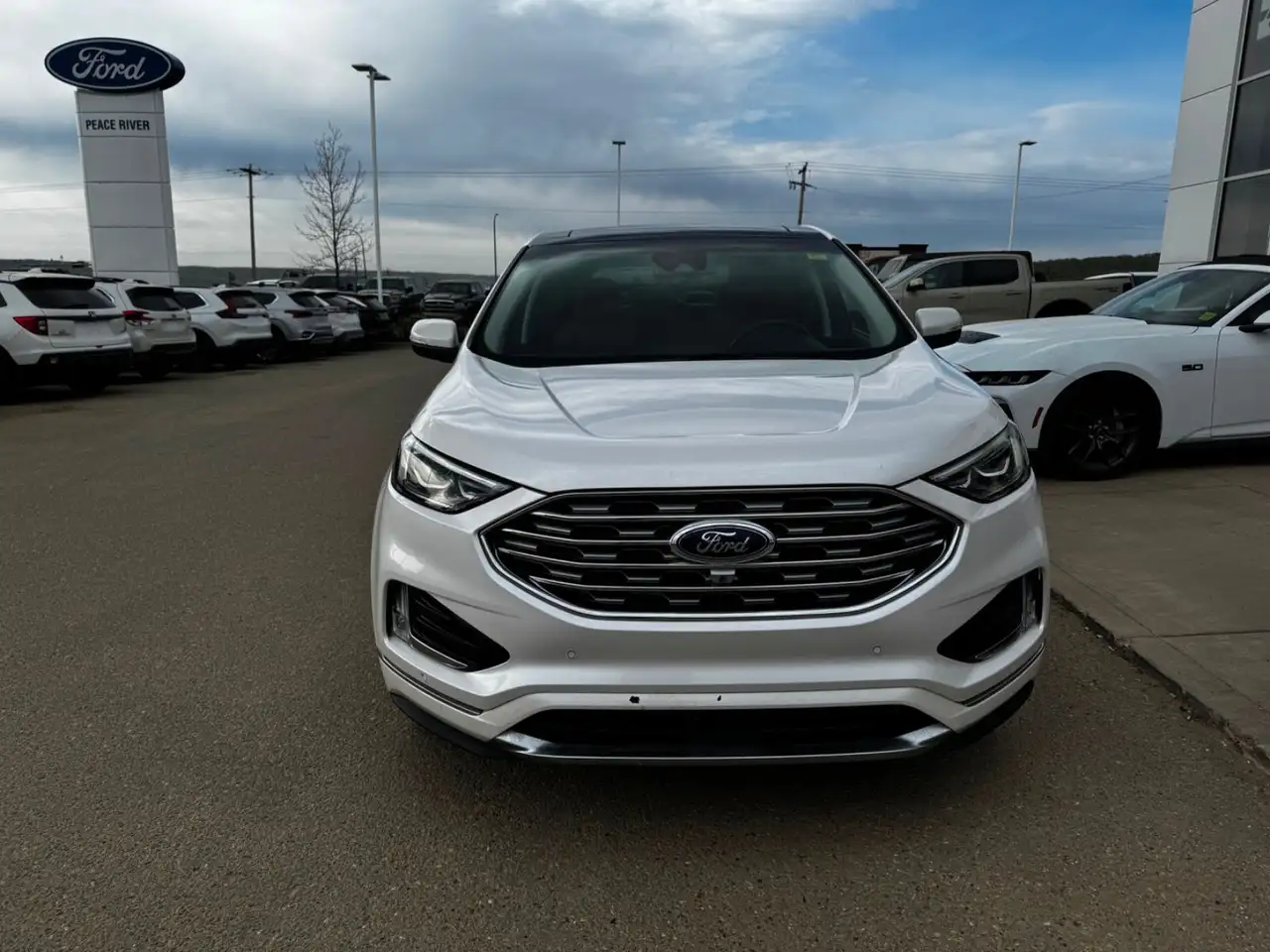 Ford Edge снимка Ford Edge