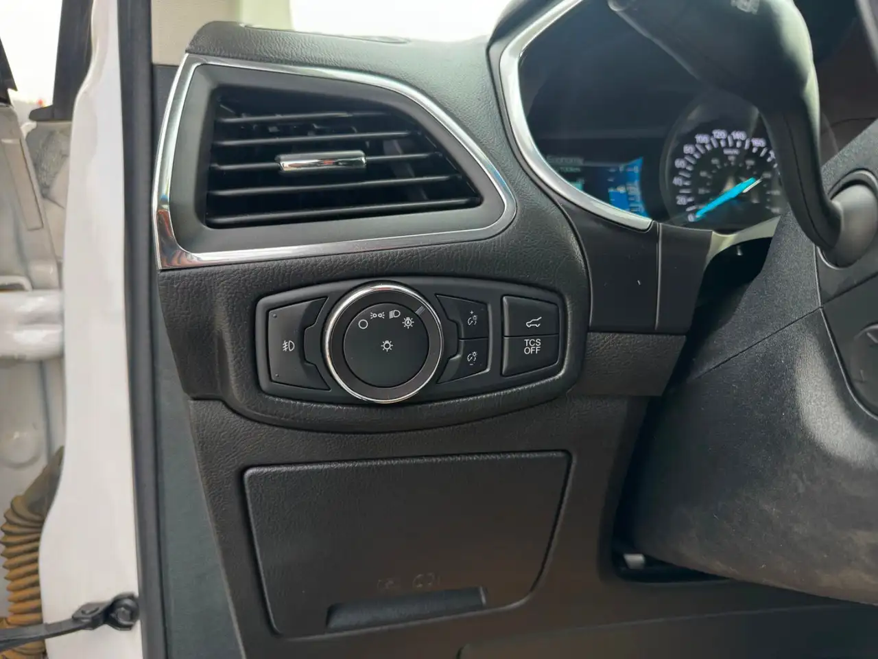 Ford Edge снимка Ford Edge