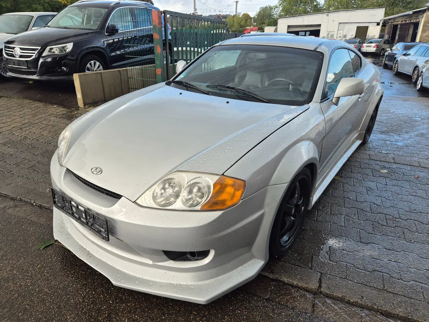 Hyundai Coupe 2.7 GLS V6Tüv 08.2027 Grau - 1