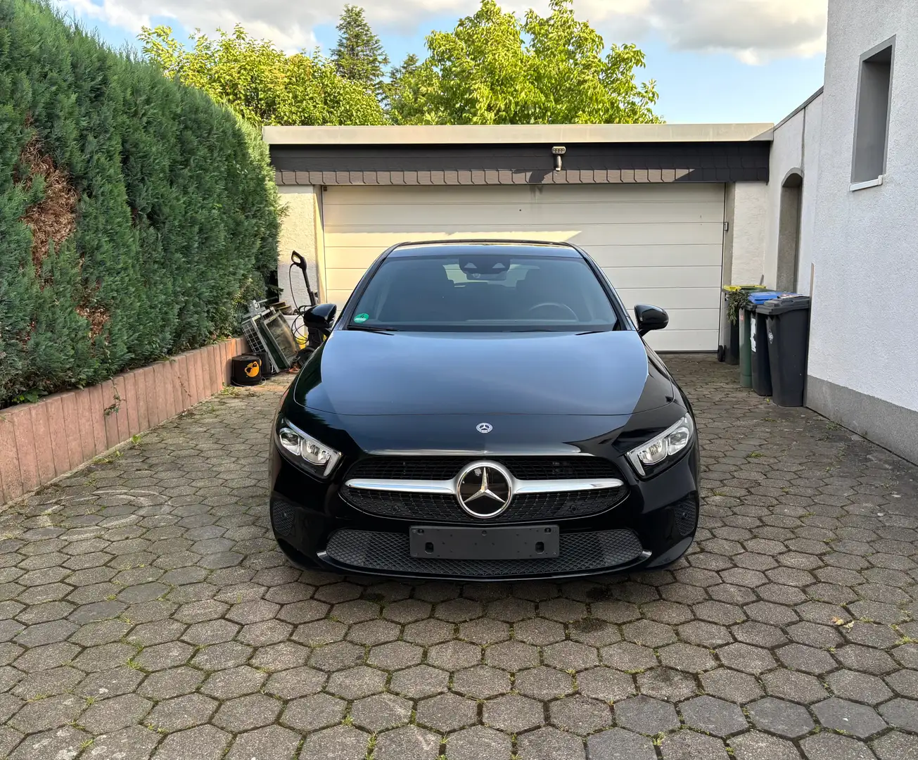 Mercedes-Benz A 250 A 250 e (177.086) Schwarz - 2