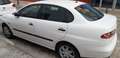 SEAT Cordoba Córdoba 1.4 16v Reference 75 Reference Biały - thumbnail 4