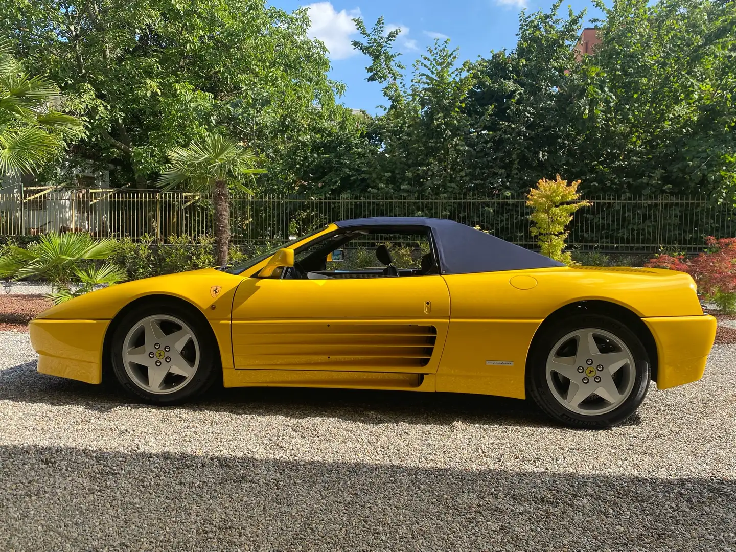Ferrari 348 spider Yellow - 1