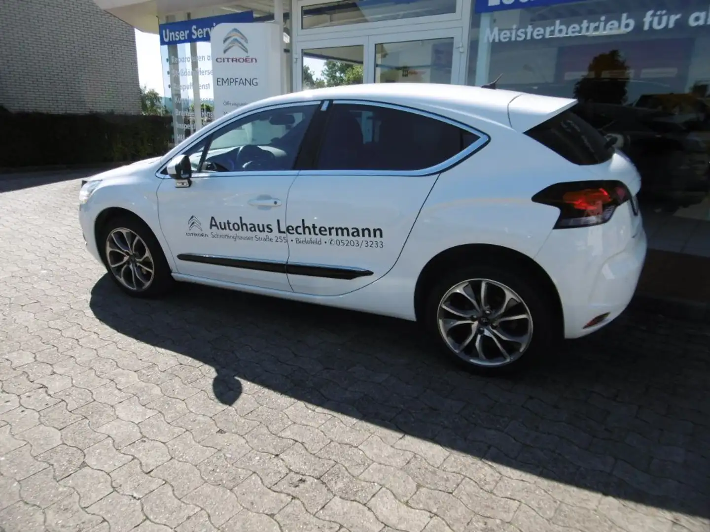 Citroen DS4 HDi 110 Chic - 2