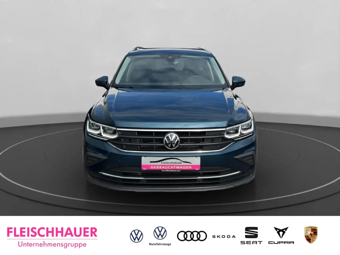 Volkswagen Tiguan Active 1,5TSI Matrix+Navi+CarPlay+PDC Bleu - 2