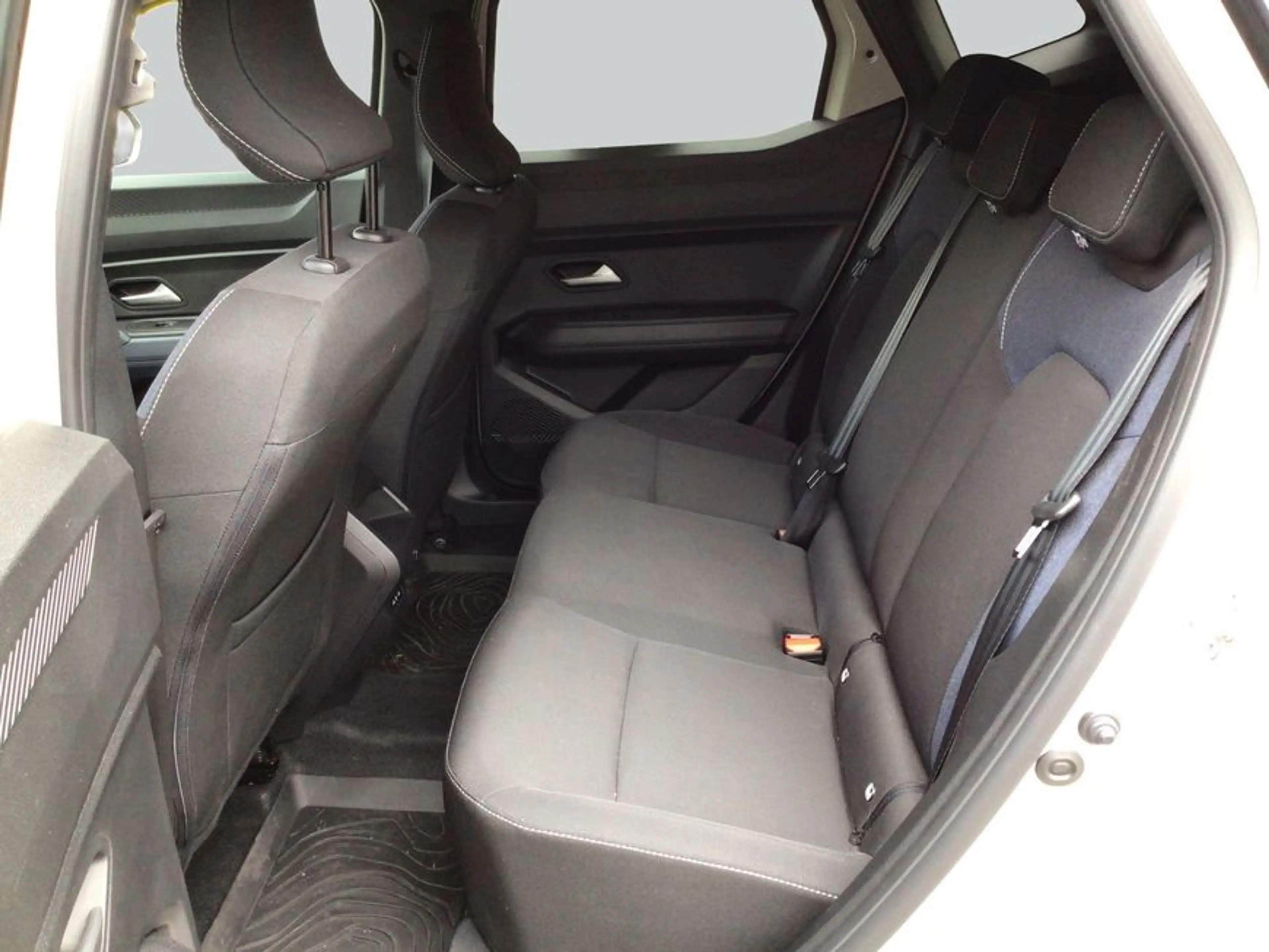 Dacia Duster TCe 130 Journey 96 kW, 5-türig — photo 10