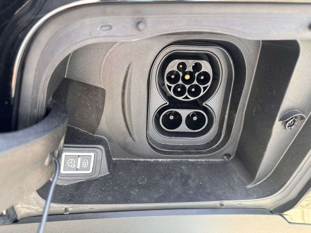 Opel Mokka E