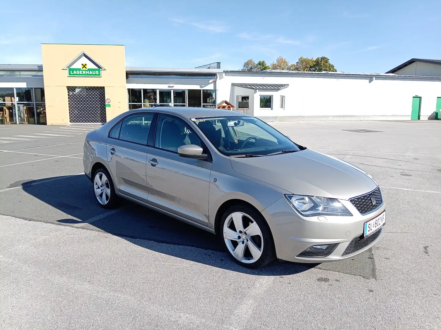 SEAT Toledo 1.2 TSI Benzin 12/2027 Pickerl - 1