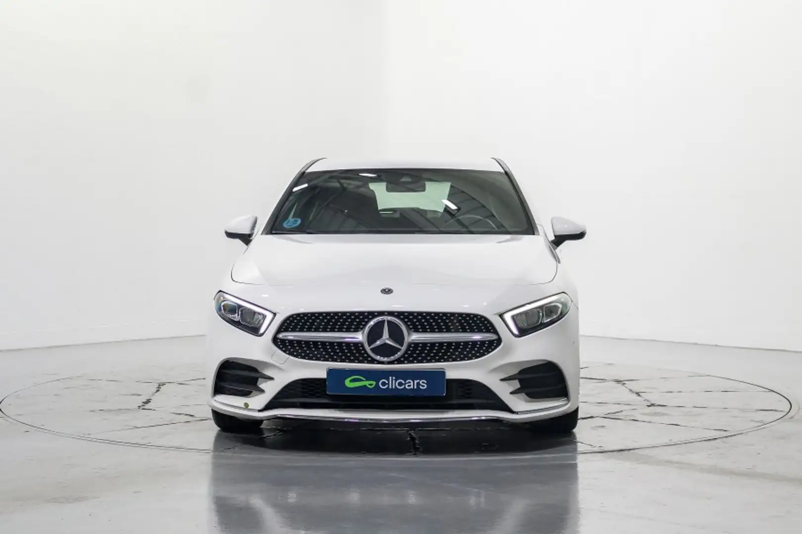 Mercedes-Benz A 180 180d 7G-DCT Weiß - 2