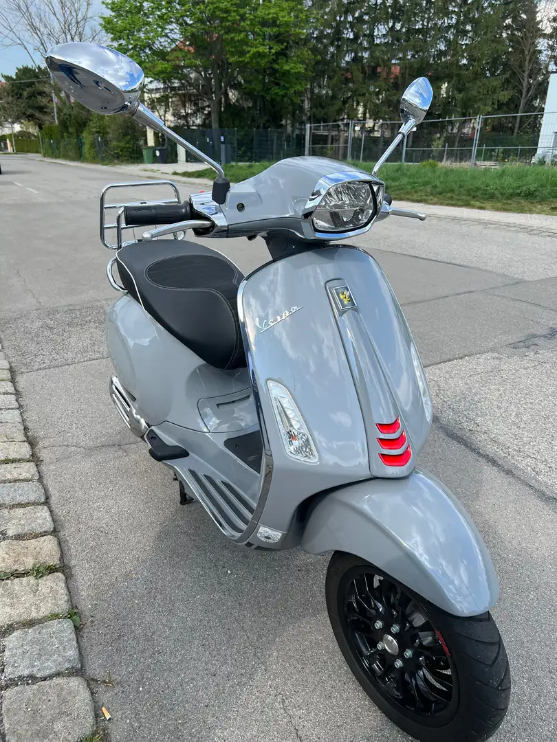 Vespa 150 Sprint Vespa Sprint 150 S Grau - 1