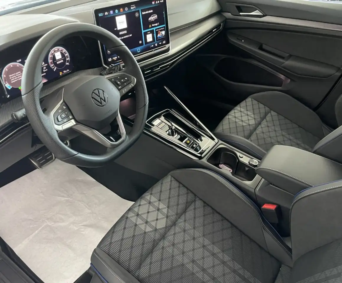Volkswagen Golf 2026