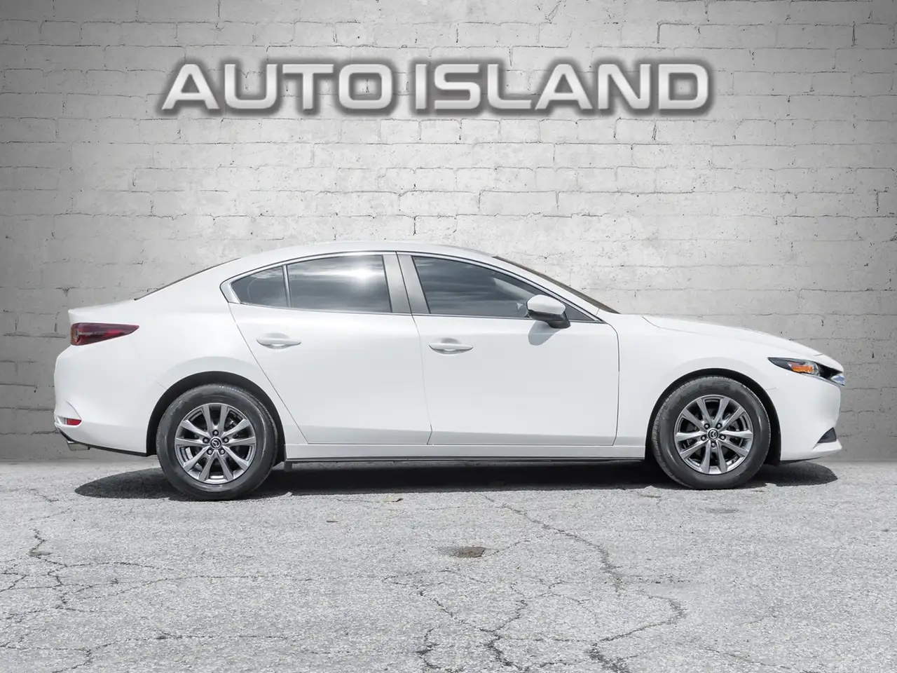 Mazda 3 снимка Mazda 3