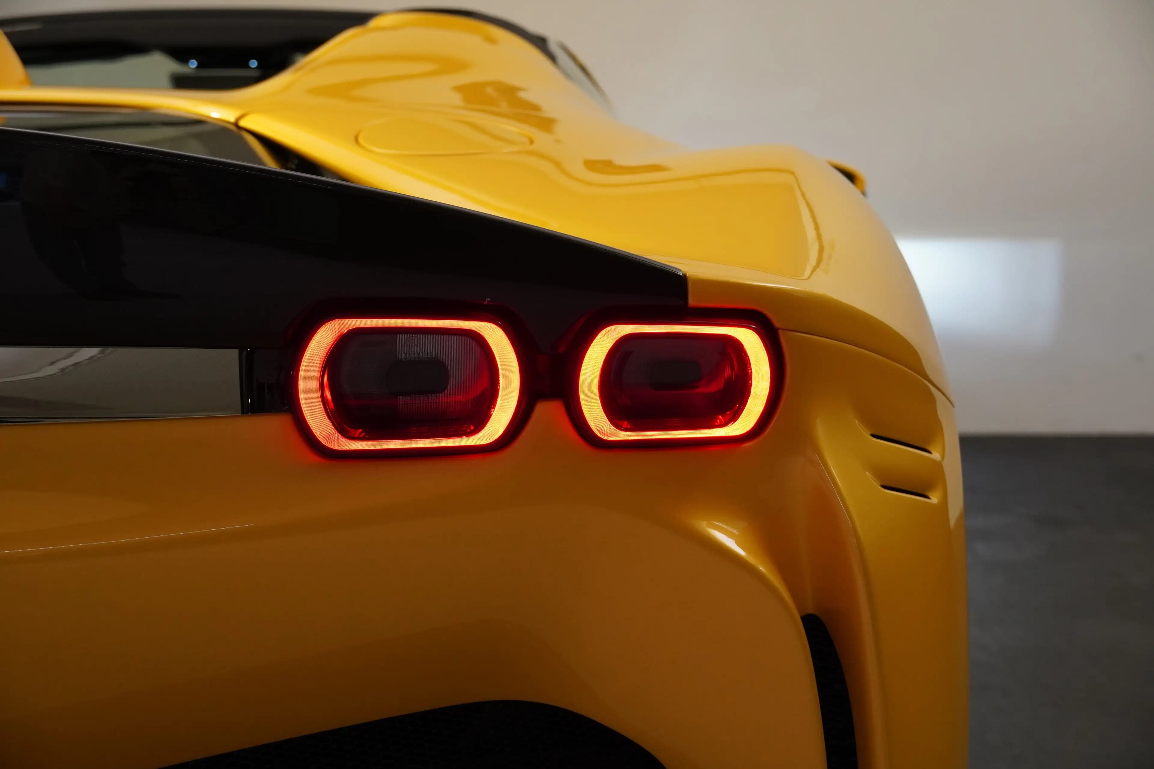 Ferrari SF90 Stradale SF90 Spider ASSETTO FIORANO — photo 11