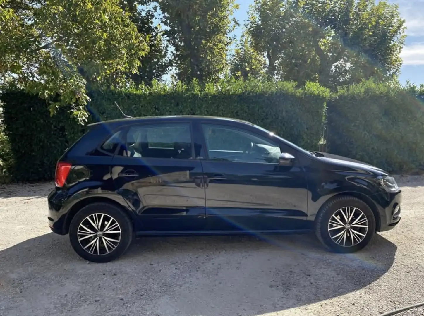 Volkswagen Polo Polo 1.4 TDI 90 BMT Série Spéciale Allstar - 2