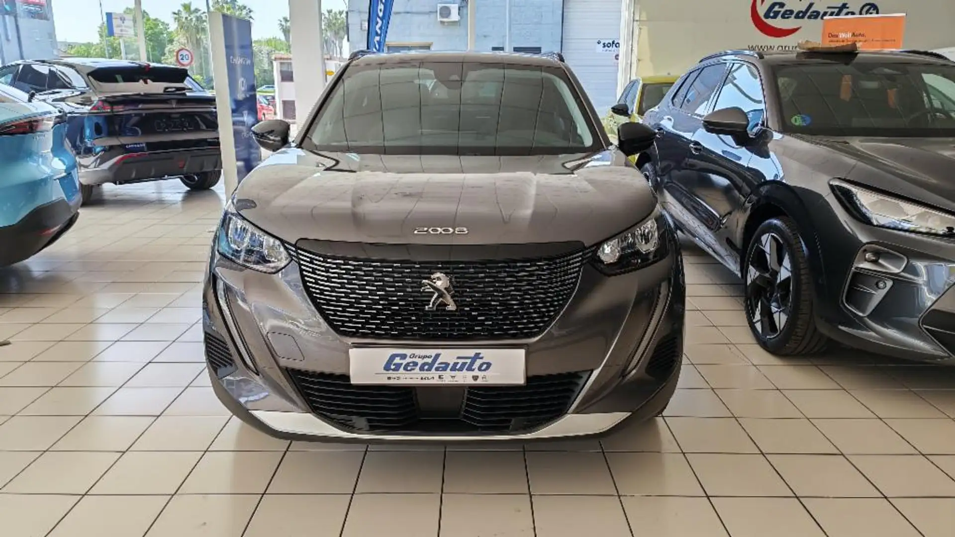 Peugeot 2008 1.2 PureTech S&S Allure Pack EAT8 130 Gris - 2