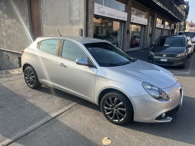 Alfa Romeo Giulietta Giulietta 1.6 jtdm 120cv *NO VINCOLO FINANZIAMENTO