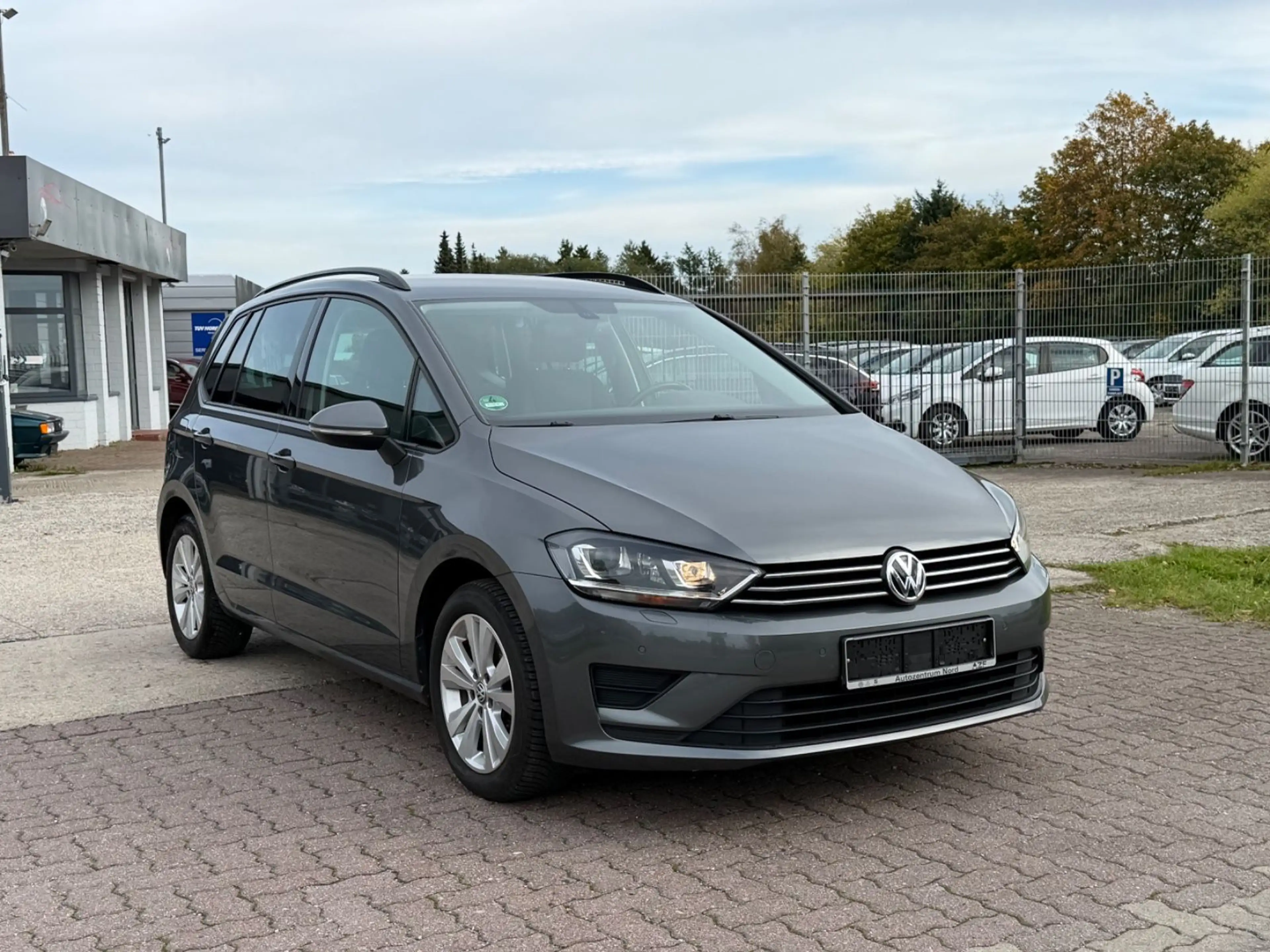 Volkswagen Golf Sportsvan VII Comfortline 1,4*Allwetter* — photo 3