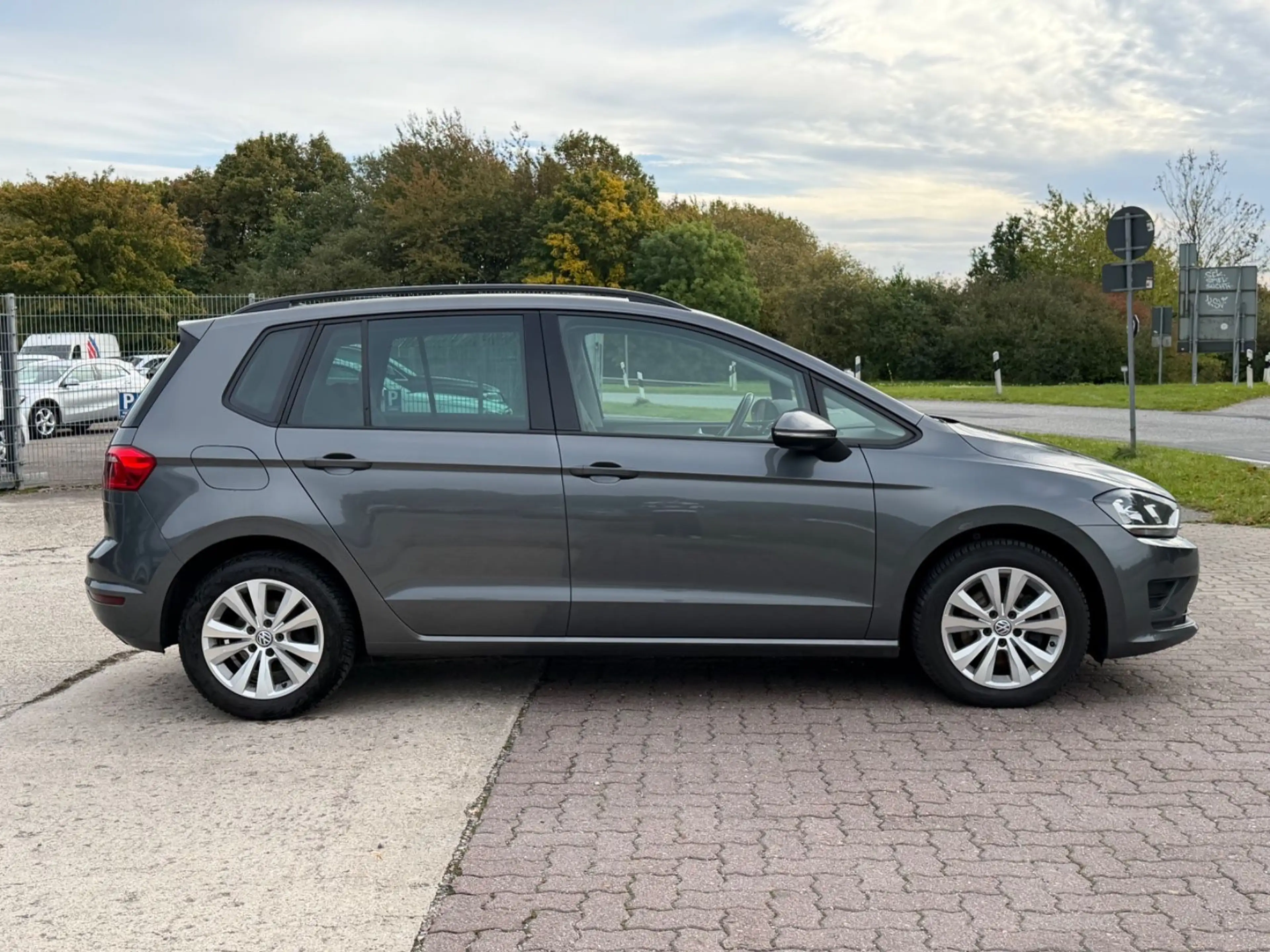 Volkswagen Golf Sportsvan VII Comfortline 1,4*Allwetter* — photo 4