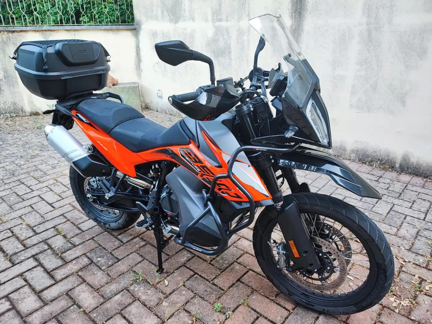 KTM 890 Adventure Oranžová - 2