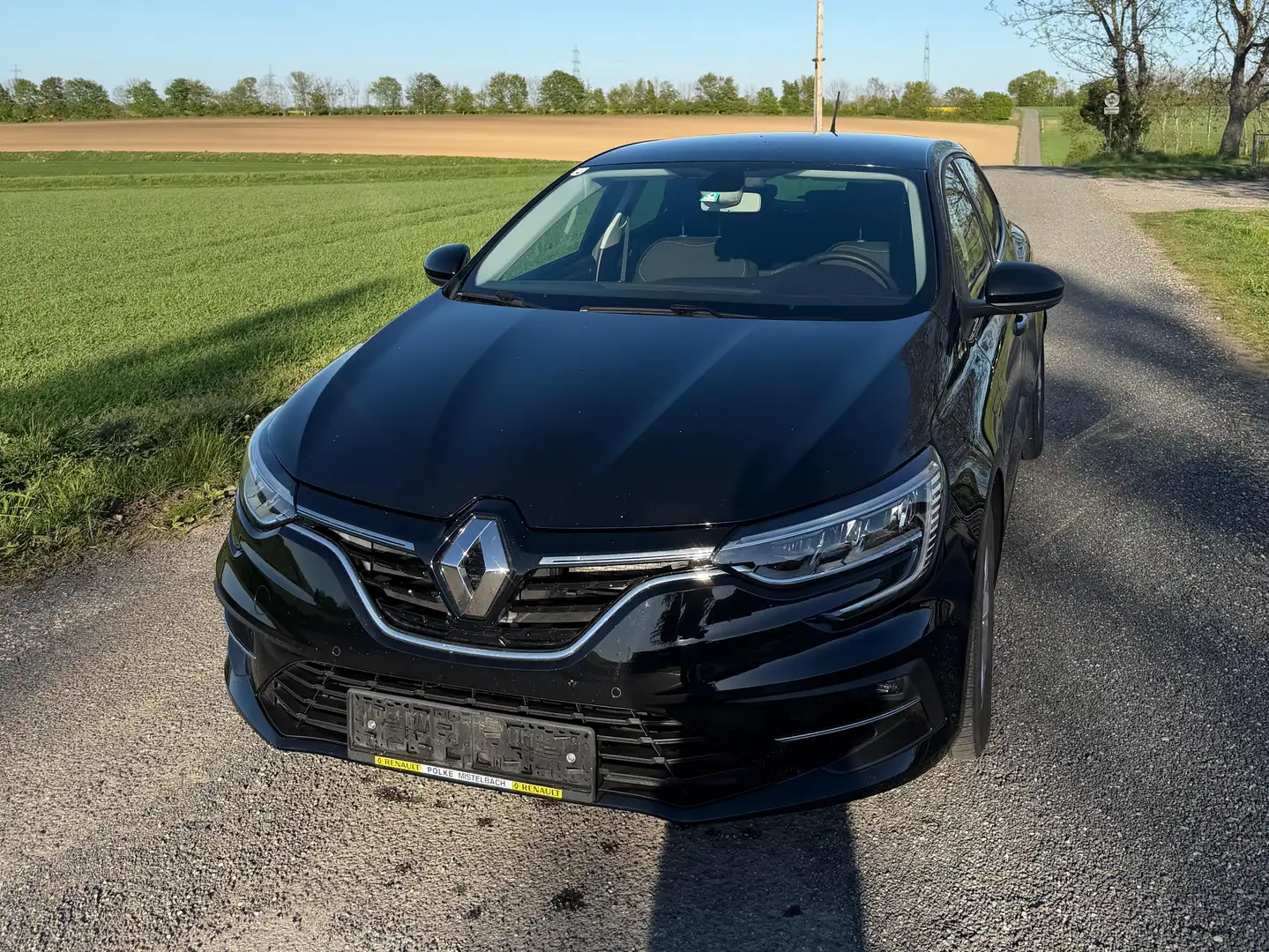 Renault Megane Mégane Zen TCe 115 PF Zen Schwarz - 1