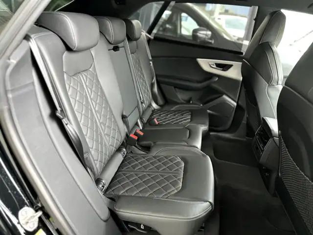 Audi Q8 55 TFSI e quattro *B&O* *AHK* Ansicht 10