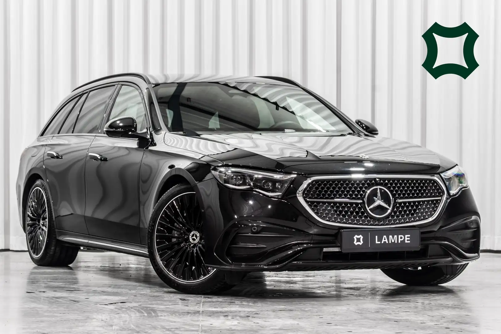 Mercedes-Benz E 300 e Break Hybrid AMG Line Keyless Carplay LED ACC Nero - 1