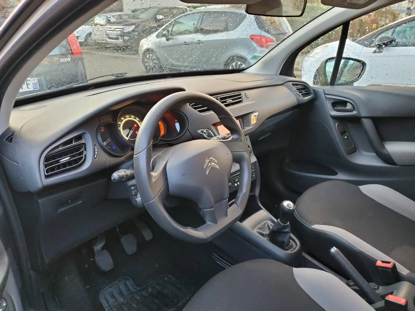 Citroen C3 Citroën c3 1.0 essence 4cv 68 cv 91000 kms - 2