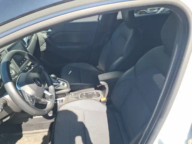 Renault Captur view 14