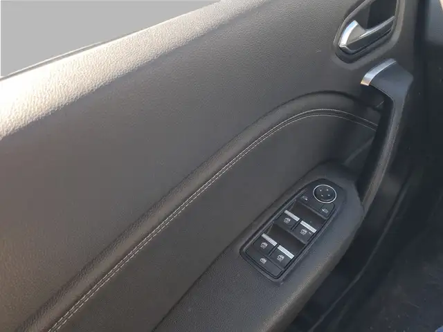 Renault Captur view 13
