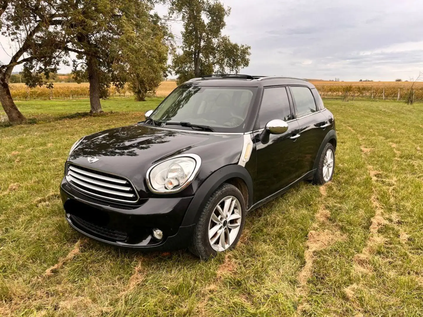 MINI Cooper Countryman 1.6L Cooper Pack Chili Automatique Gris - 1