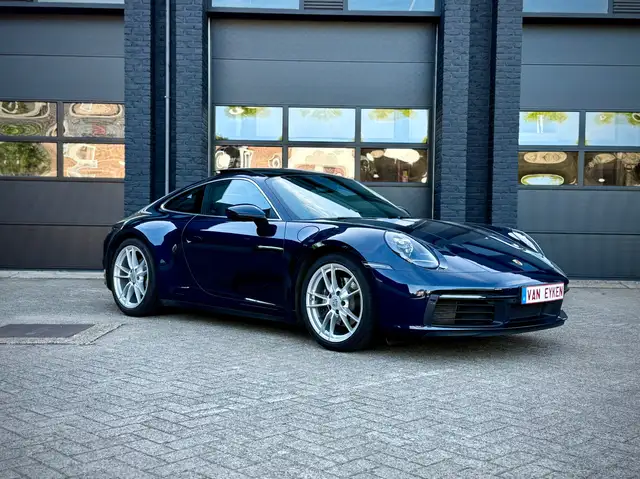 Porsche 992 911 Carrera PDK