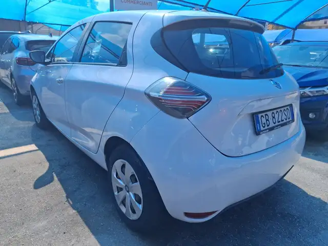 Renault Zoe view 3