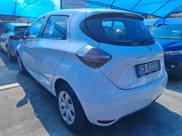 Renault Zoe view 11