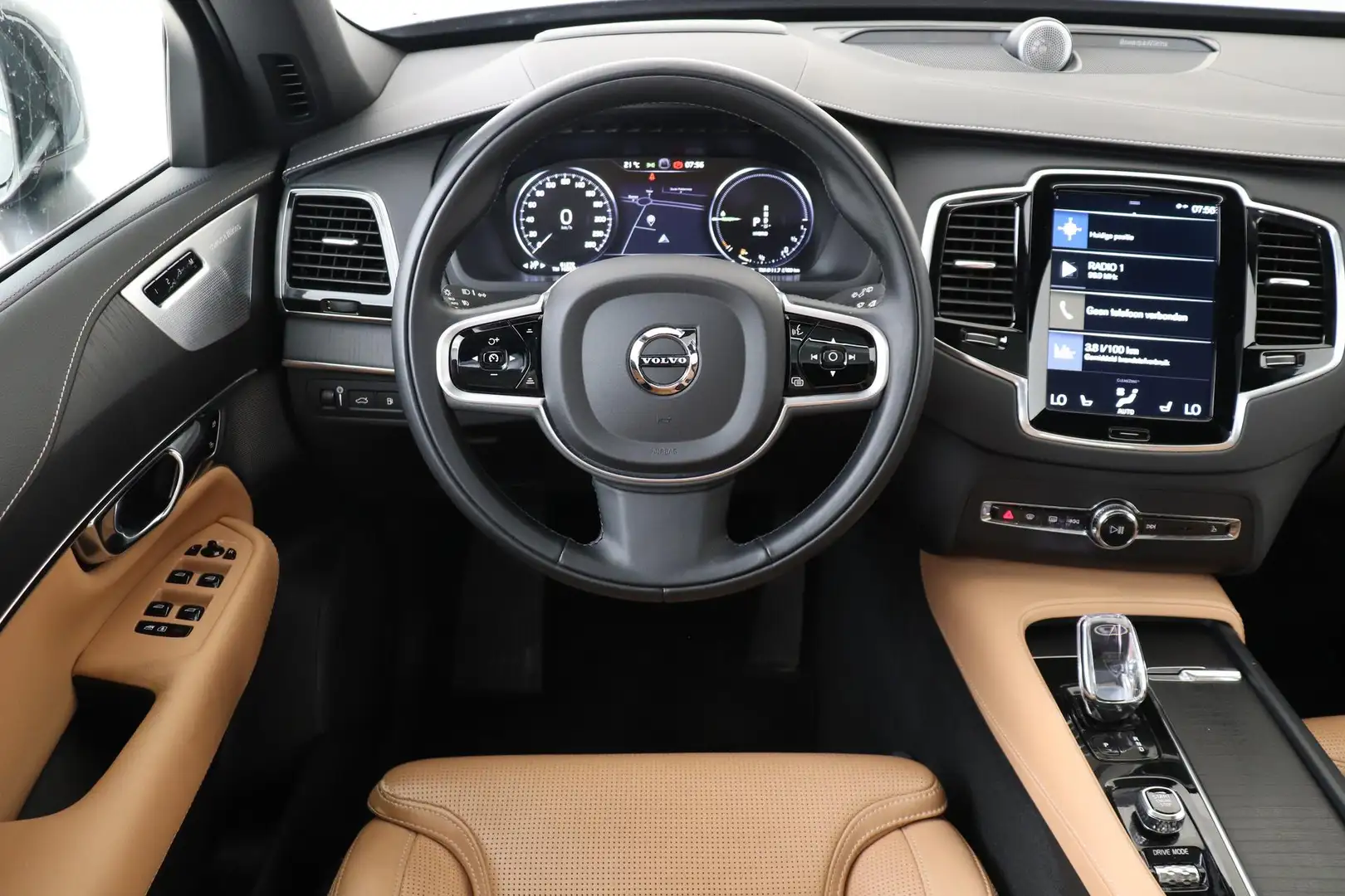 Volvo XC90 T8 RECHARGE AWD INSCRIPTION *FULL OPTIONS!* -PANO. Grijs - 2