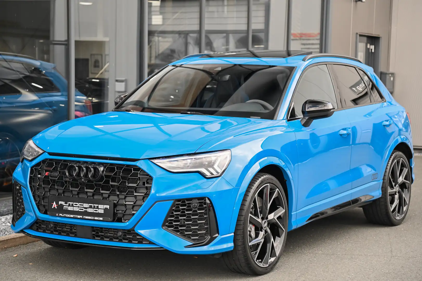 Audi RS Q3 2.5 TFSI RS-Sitze* Pano* Keramik* B&O* 21 Blau - 2