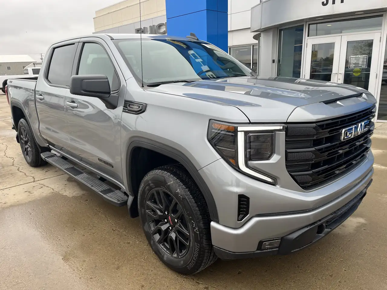 GMC Sierra 1500 снимка GMC Sierra 1500