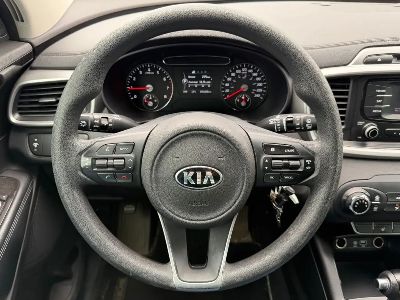 Kia Sorento снимка Kia Sorento