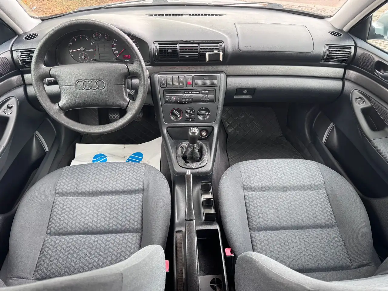 Audi A4 1.6*ZAHNRIEMEN NEU*TÜV 2028*ALLWETTER*EGSD*, foto 2