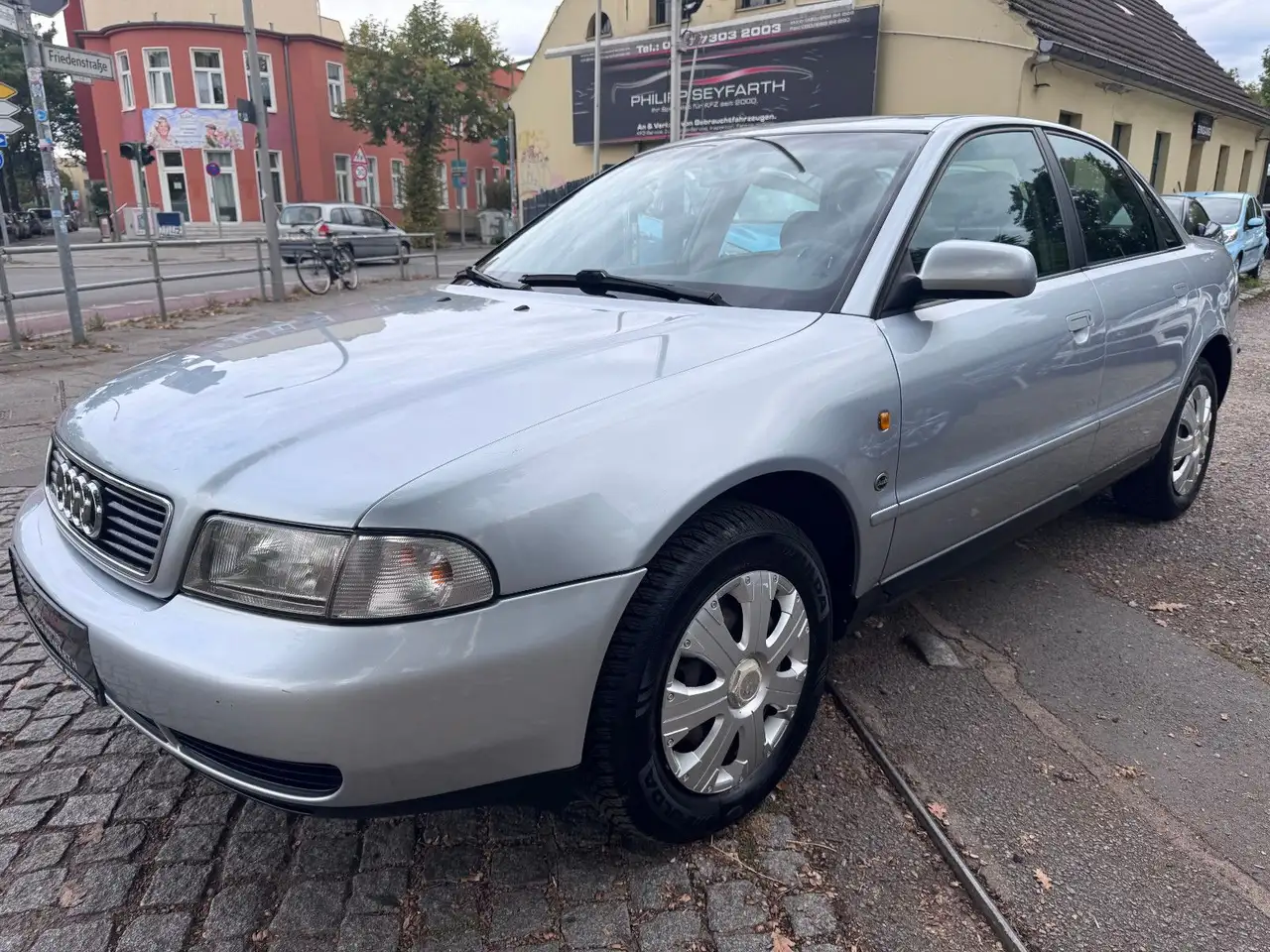 Audi A4 1.6*ZAHNRIEMEN NEU*TÜV 2028*ALLWETTER*EGSD*, foto 1