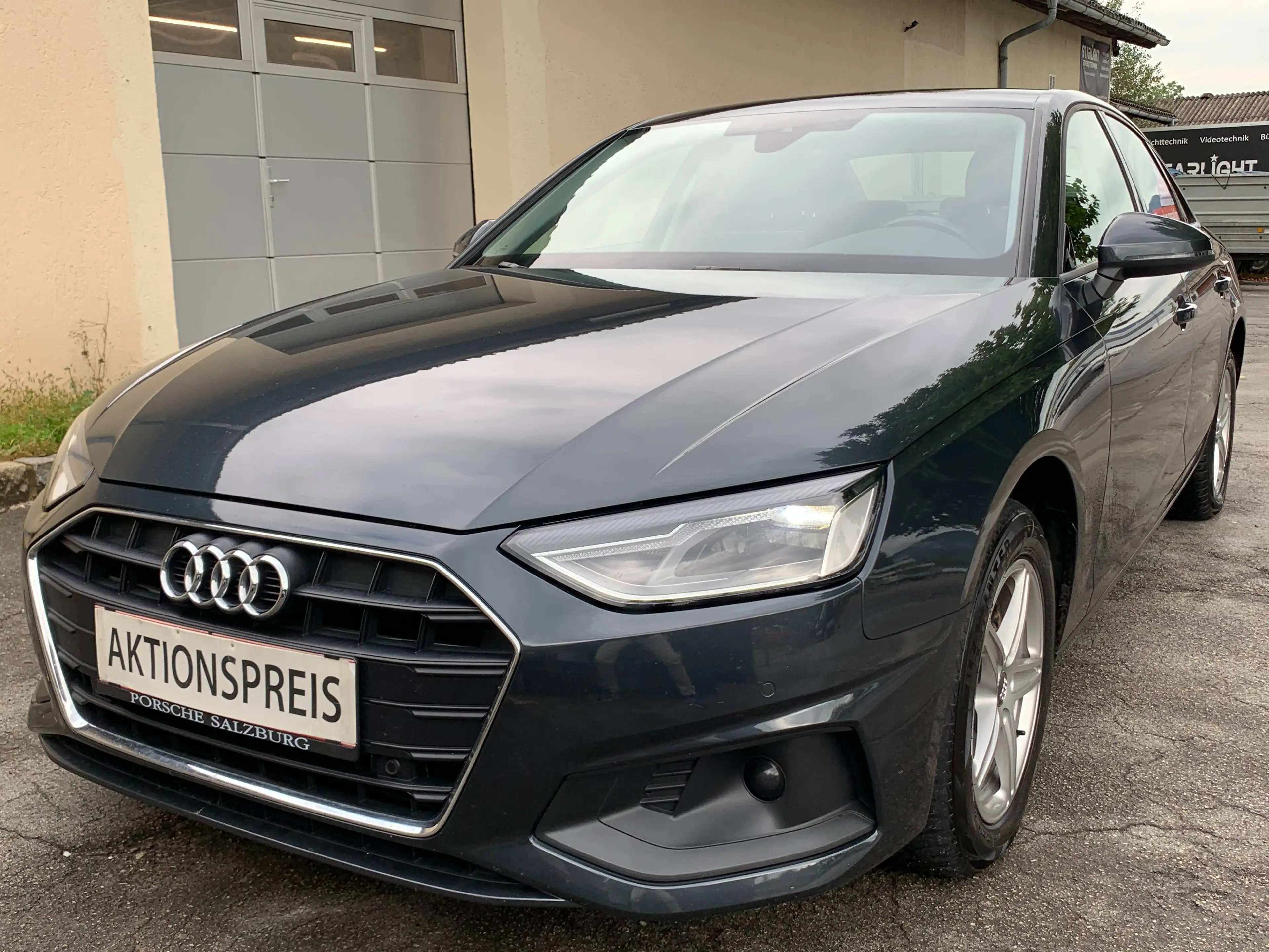 Audi A4 30 TDI S tronic Facelift | NAVI | LED | SHZ | PDC | ÖAMTC Pickerl Ohne Mängel — photo 2