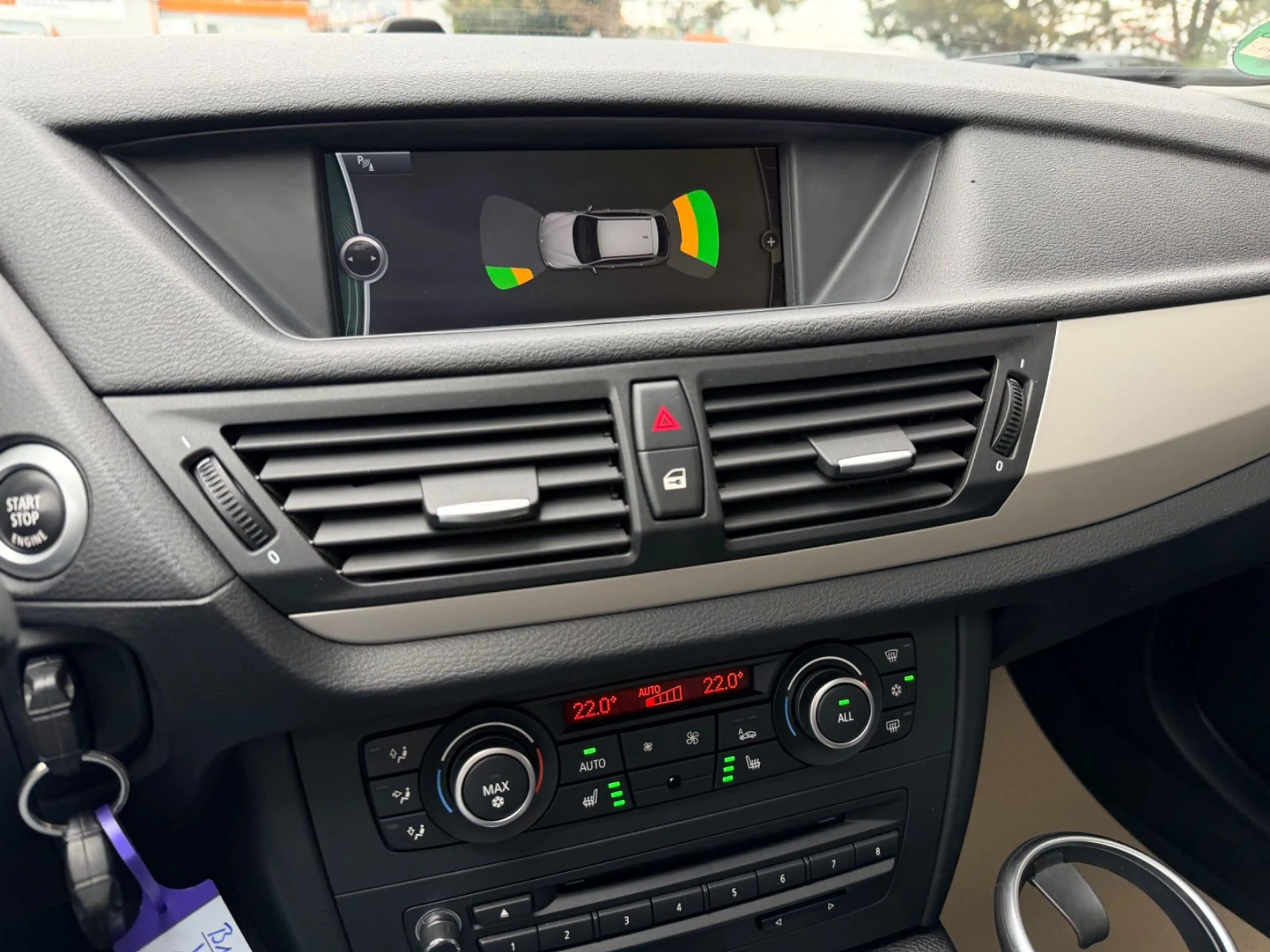 BMW X1 xDrive 1.8d "Leder"Navi"PDC"SHZ" — photo 33