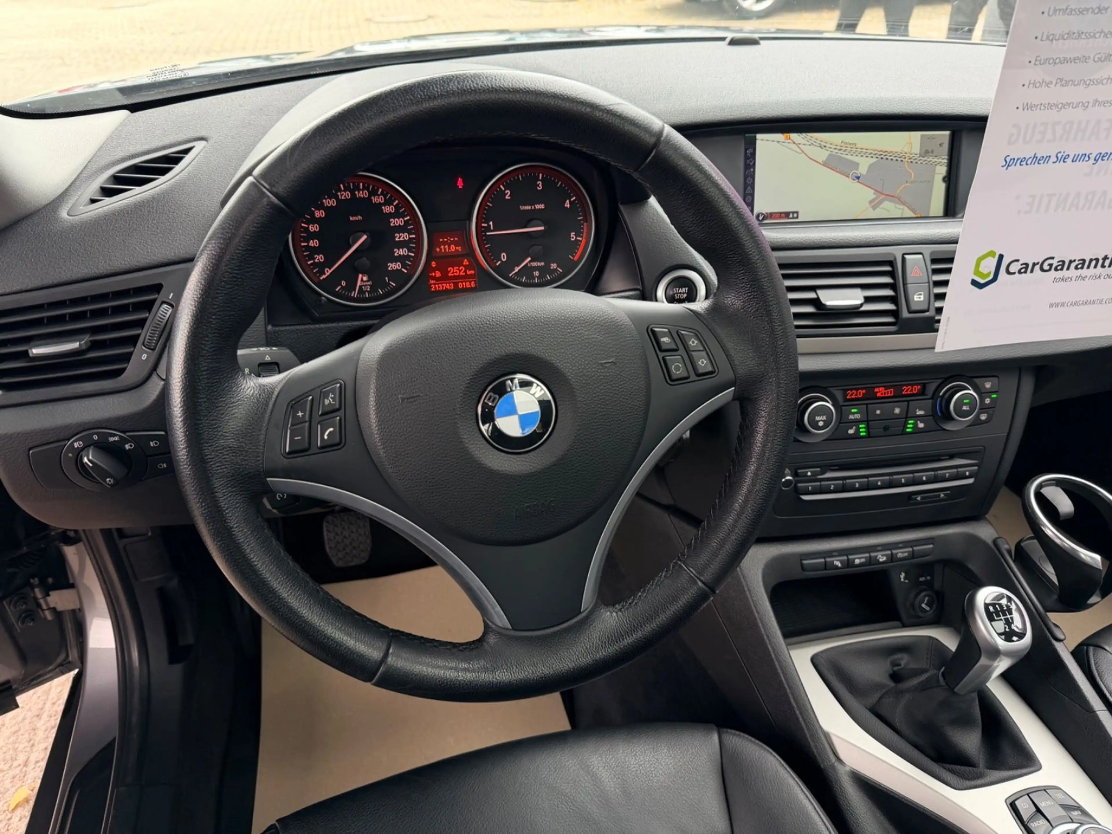 BMW X1 xDrive 1.8d "Leder"Navi"PDC"SHZ" — photo 17