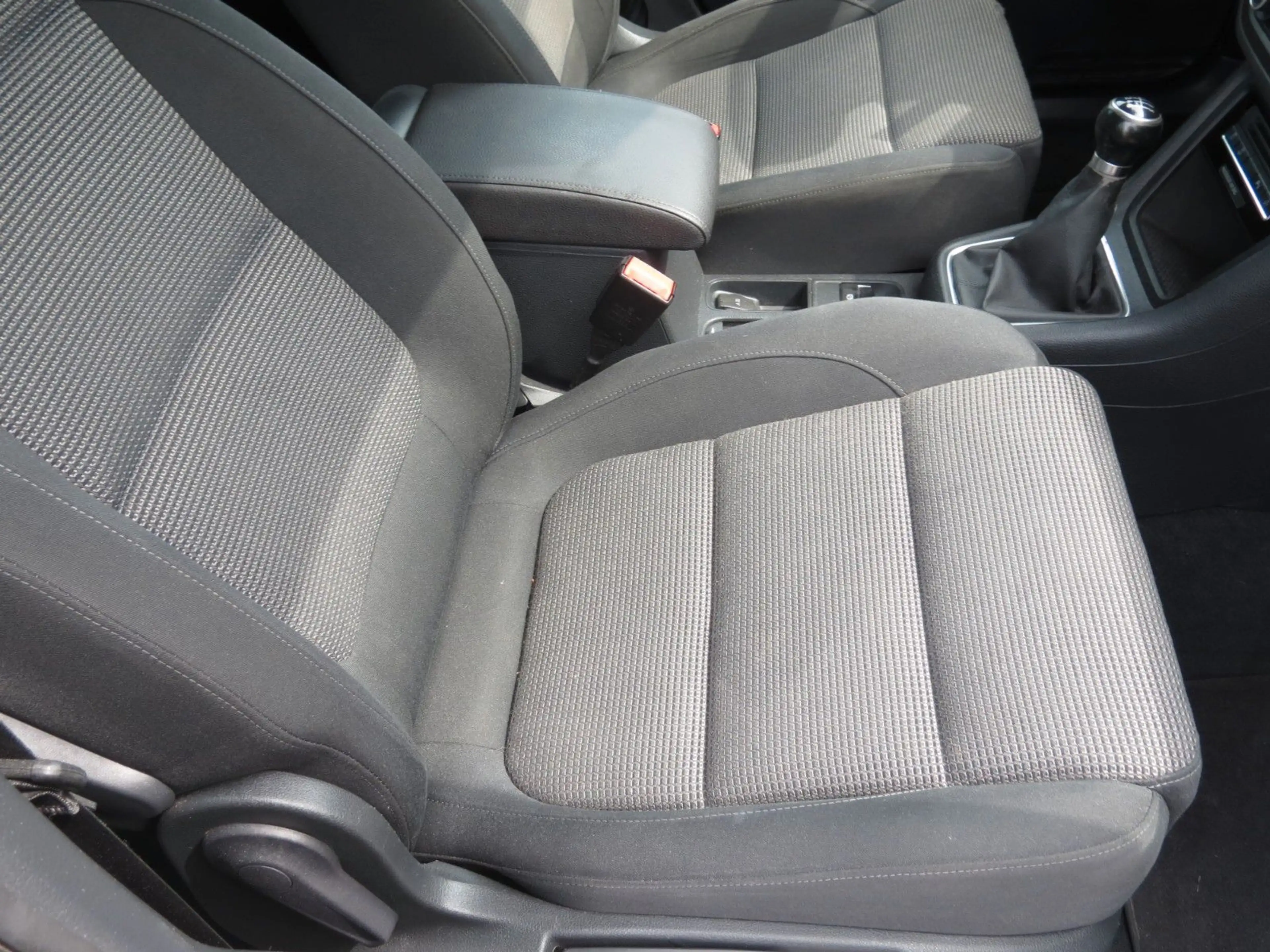 Volkswagen Sharan Comfortline BMT *1. Hand, TÜV neu, KD neu — photo 11