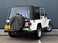 Jeep Wrangler 4.0i Softtop / One off kind BRUTE / Top staat Blanc - thumbnail 3