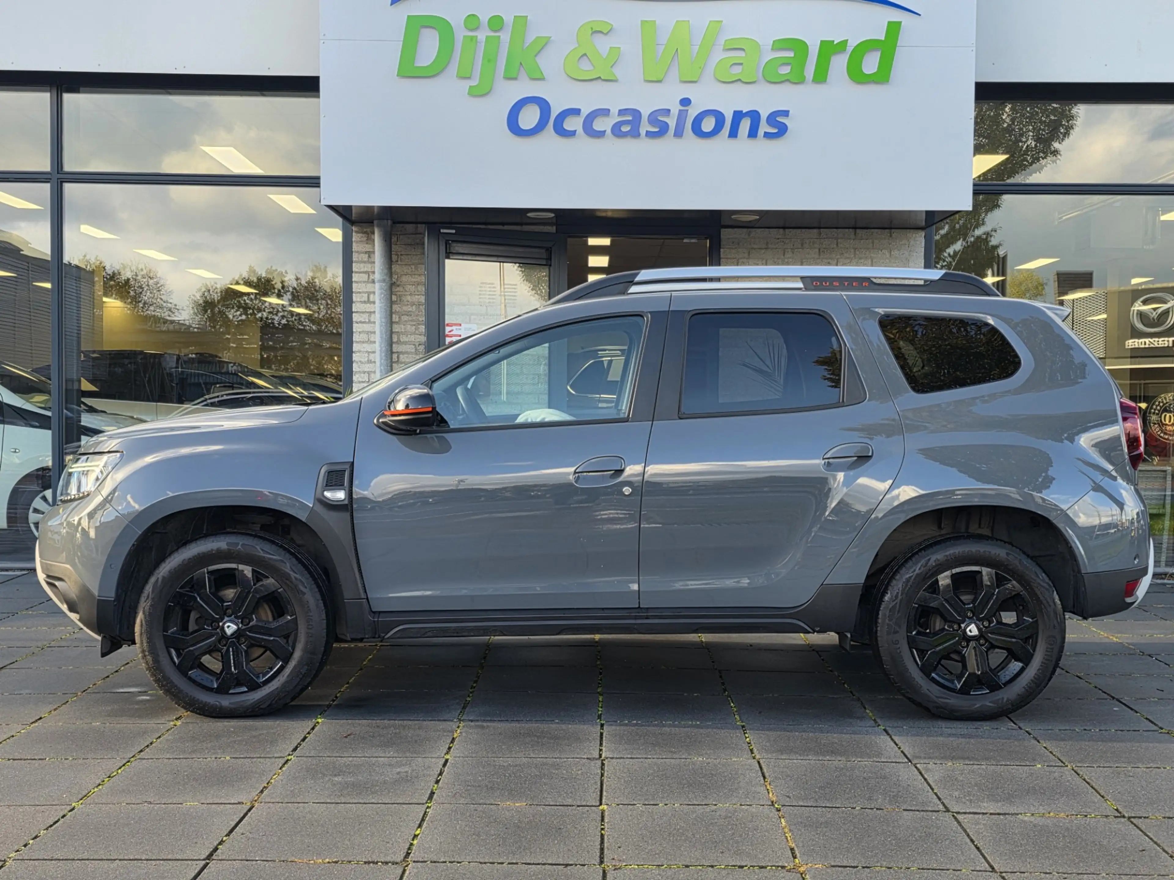 Dacia Duster 1.3 TCe Prestige Prestige – Navigatie – Camera – C — photo 4