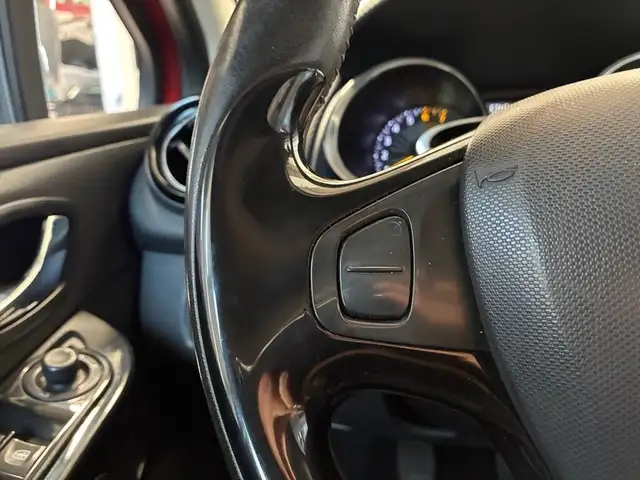 Renault Clio view 28
