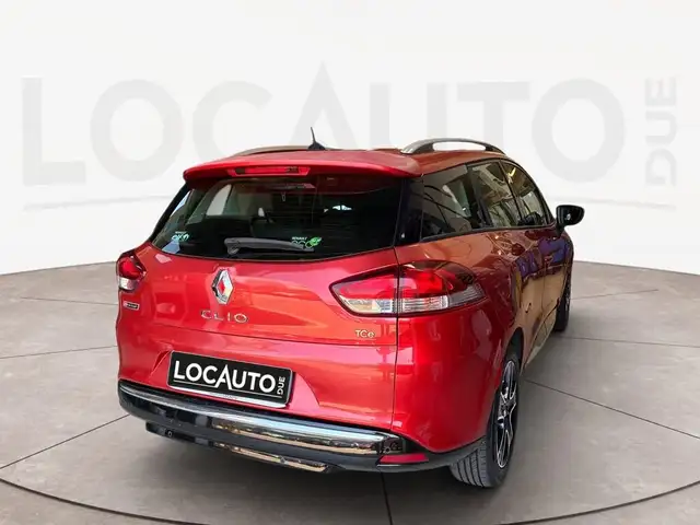 Renault Clio view 3