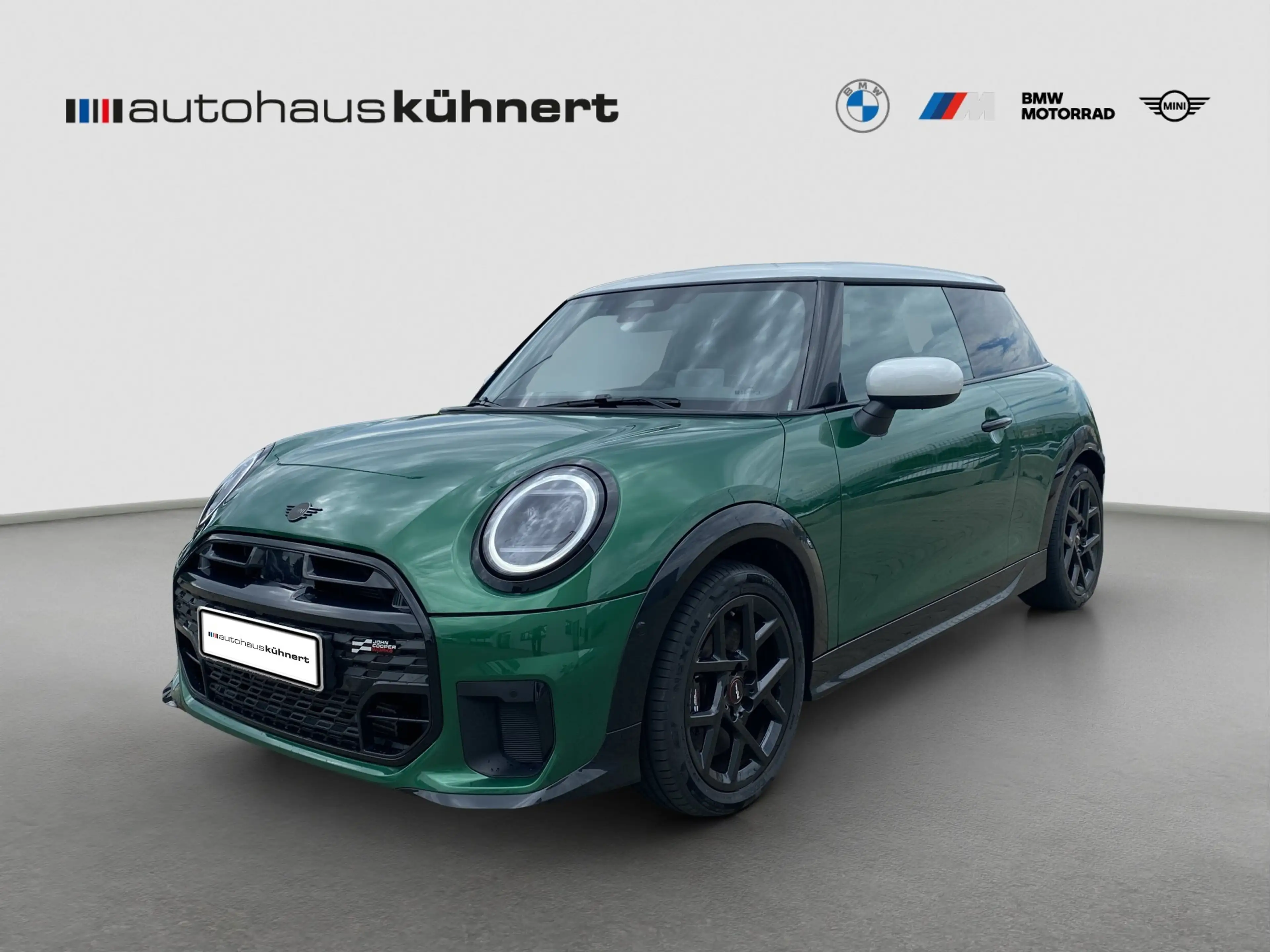 MINI Cooper C JCW Trim DrvAss/Pano-D/HUD/RFK/Alarm — photo 2
